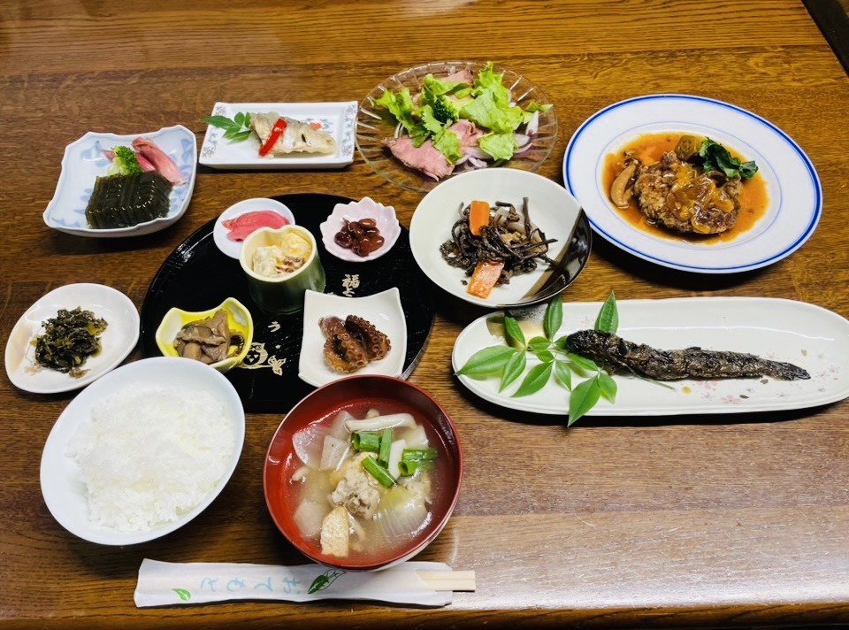 地元食材の料理